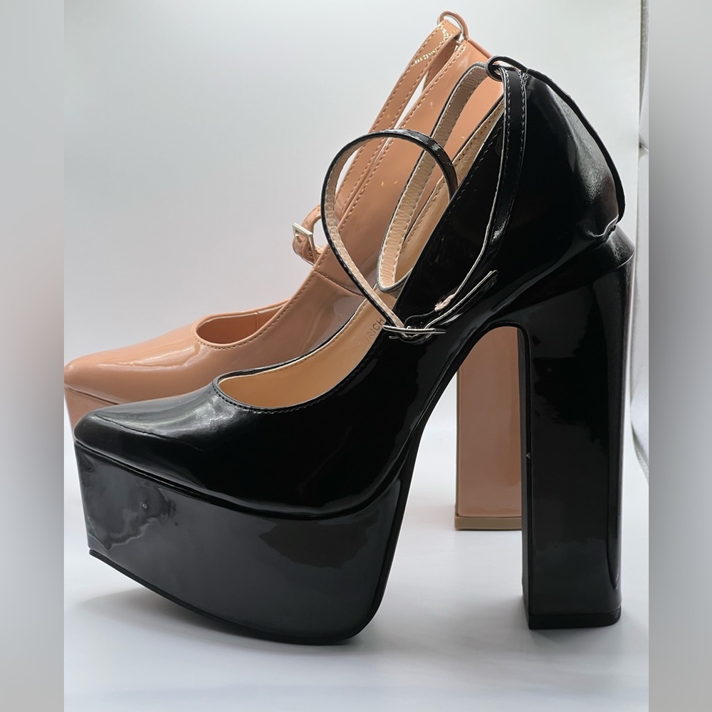 Black patent platform